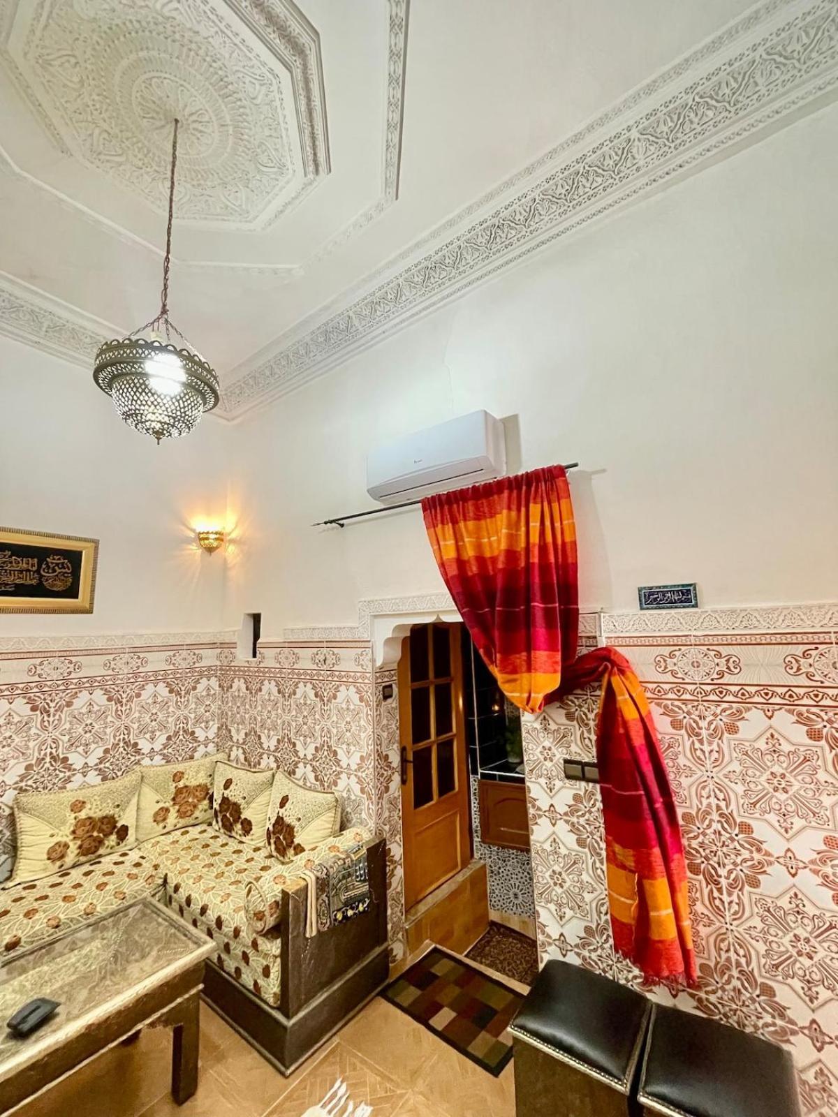 Sherifa House Марракеш Экстерьер фото